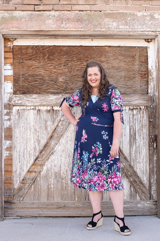 Flower Garden Plus Size Dress (Navy) - Everyday Eden